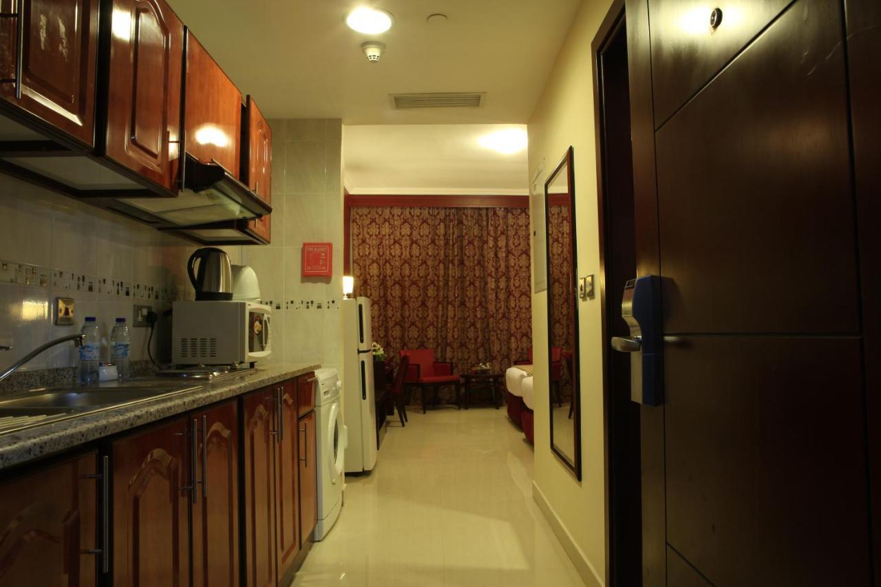 Ramee Rose Hotel Apartments Abu Dhabi Exterior foto